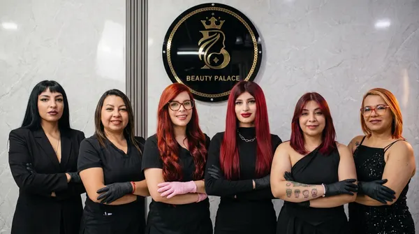 El equipo de Beauty Palace